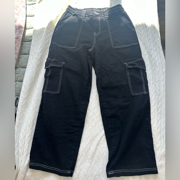 Almost Famous Jeans - Picture 1 of 2